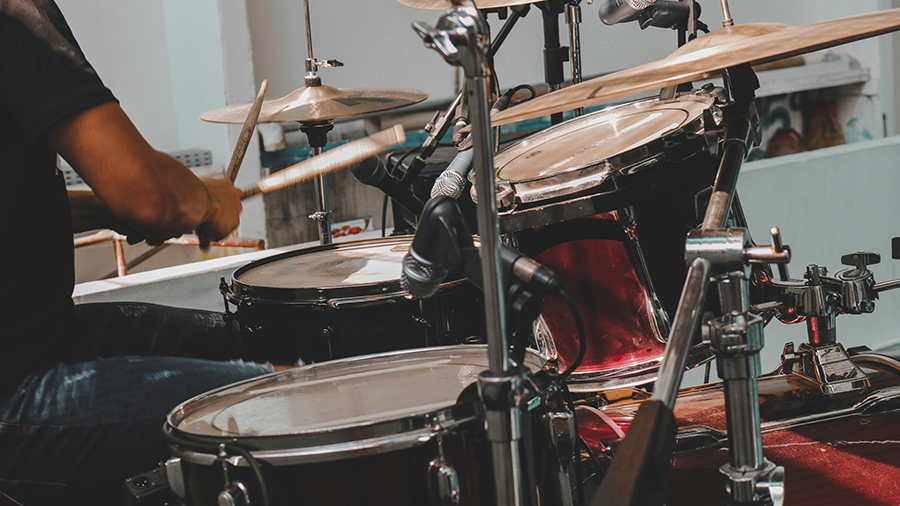 What is a Drag Paradiddle?